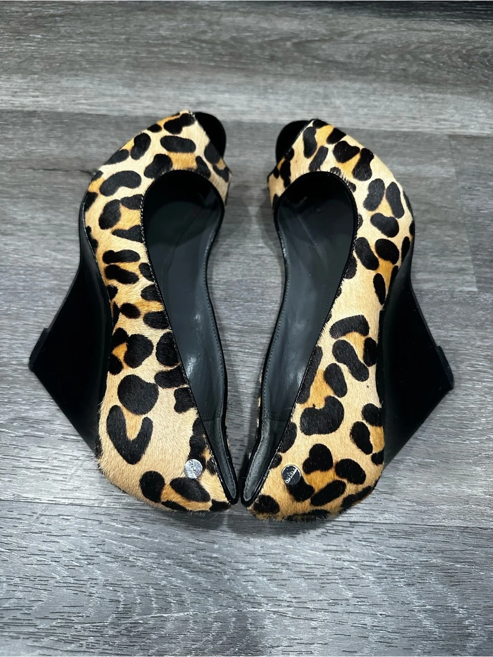 Calvin Klein Leopard Print Wedge Pumps - Black & Tan Size 6.5 real calfskin